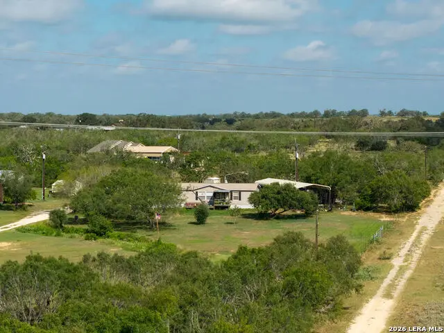 2020 Good Luck Rd, Seguin, TX 78155 - #1