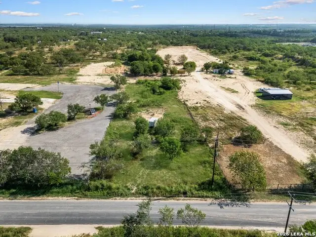 3059 Wright Carpenter, San Antonio, TX 78221 - #3