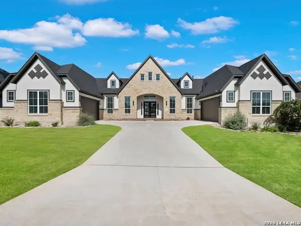 217 Poe Parkway, Castroville, TX 78009