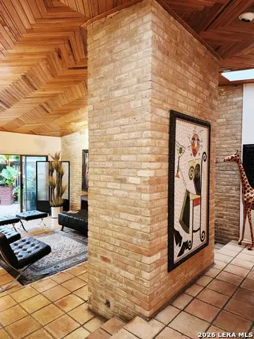 7 Gallery Court #D, San Antonio, TX 78209 - #2