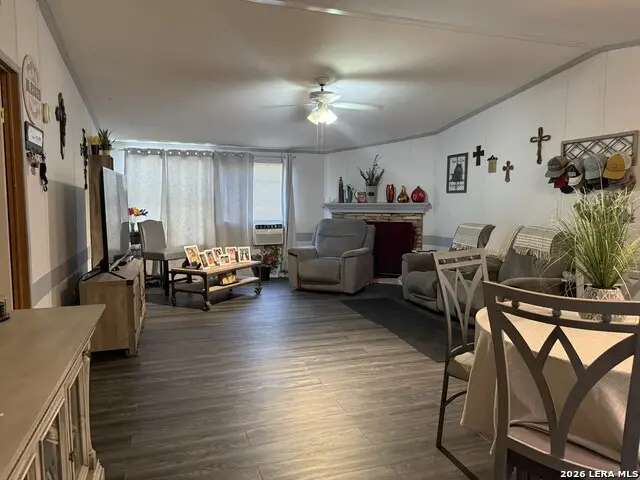 276 County Road 7710, Devine, TX 78016 - #1