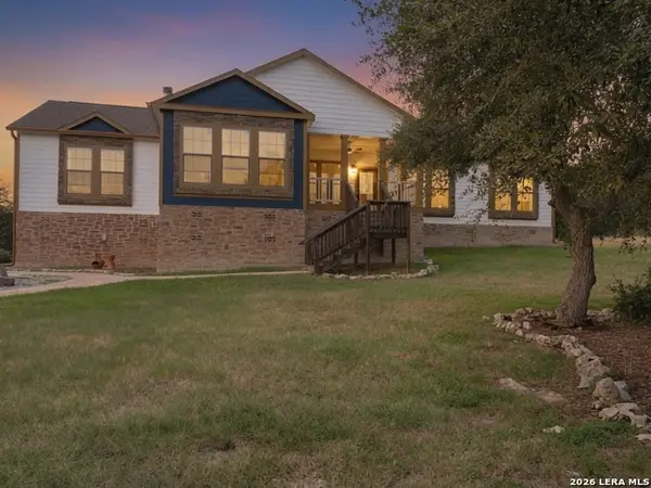 401 Deer Creek Dr, San Marcos, TX 78666