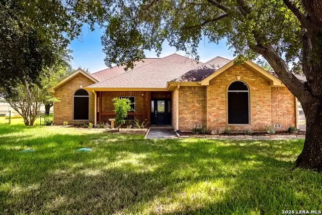 516 Lake Valley Dr, La Vernia, TX 78121 - #2