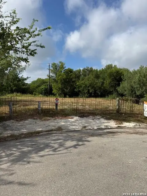 5374 War Horse Dr, San Antonio, TX 78242 - #1