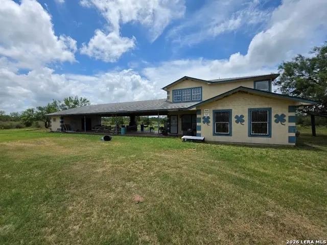 3665 Pvt Rd 5500, Uvalde, TX 78801 - #2