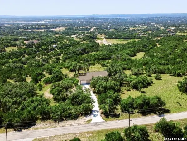 824 Mystic Breeze, Spring Branch, TX 78070