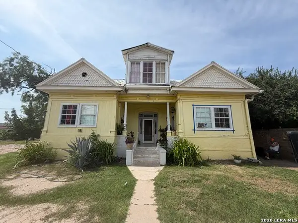 227 Ford St, Eagle Pass, TX 78852