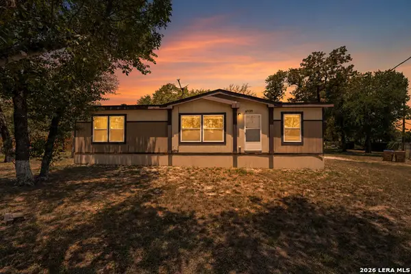 4339 New Mathis Rd, Elmendorf, TX 78112