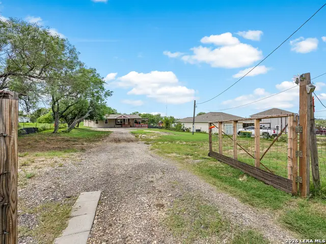 7176 Burshard Rd, San Antonio, TX 78263 - #2