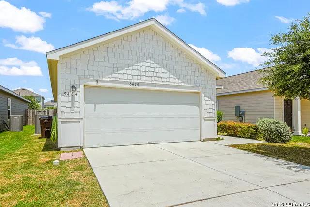 5434 Malakoff Dr, Converse, TX 78109 - #2