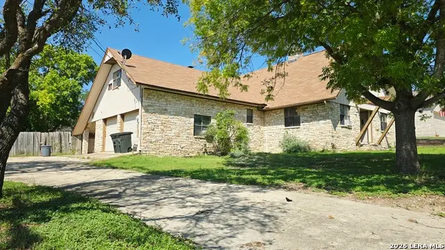 3230 Lammers St, Kerrville, TX 78028 - #2
