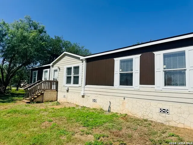 10203 Hackelberg Rd, Atascosa, TX 78002 - #2