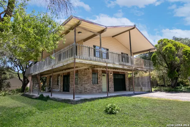 582 Orbit Dr, Canyon Lake, TX 78133 - #1