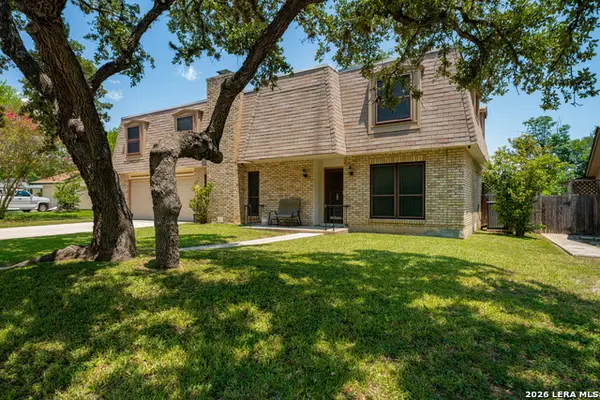 606 Cordoba Dr, Universal City, TX 78148