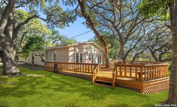25327 Triangle Loop, San Antonio, TX 78255