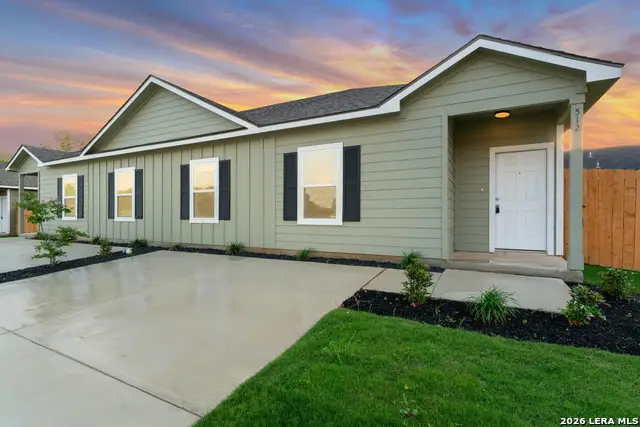 605-607 Hudson, Seguin, TX 78155 - #2