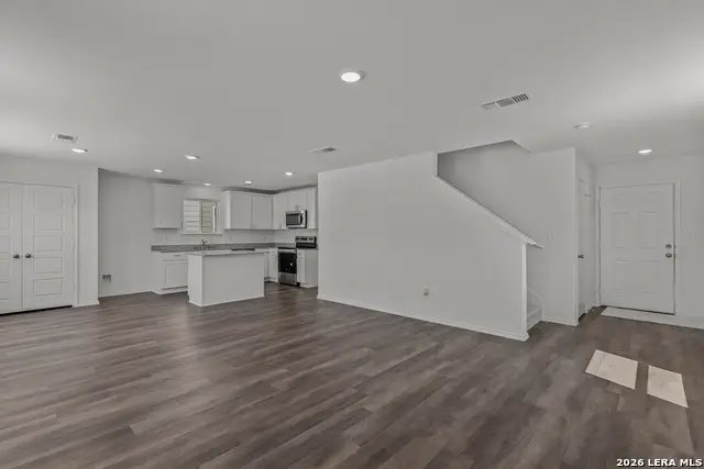 4072 Bermuda Ln, Seguin, TX 78155 - #2