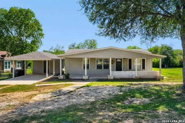 1211 N Bishop St, San Marcos, TX 78666 - #1