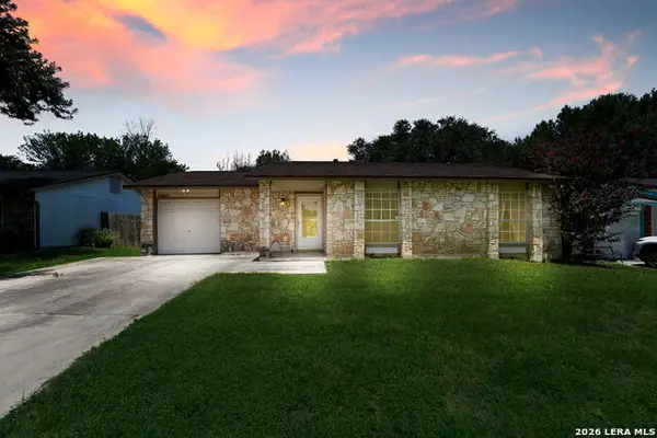 11415 Rifle Gap Dr, San Antonio, TX 78245