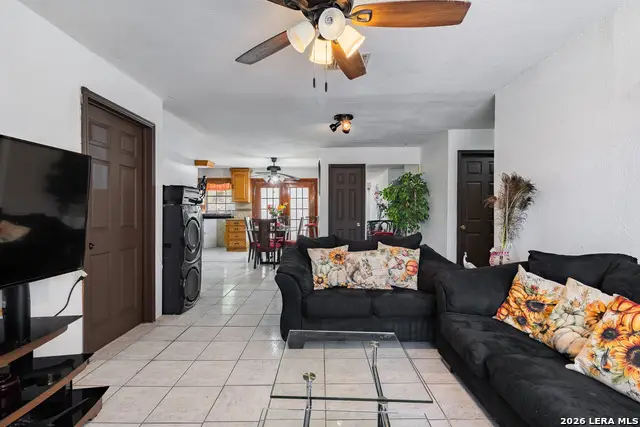 1265 Duffy St, Eagle Pass, TX 78852 - #3