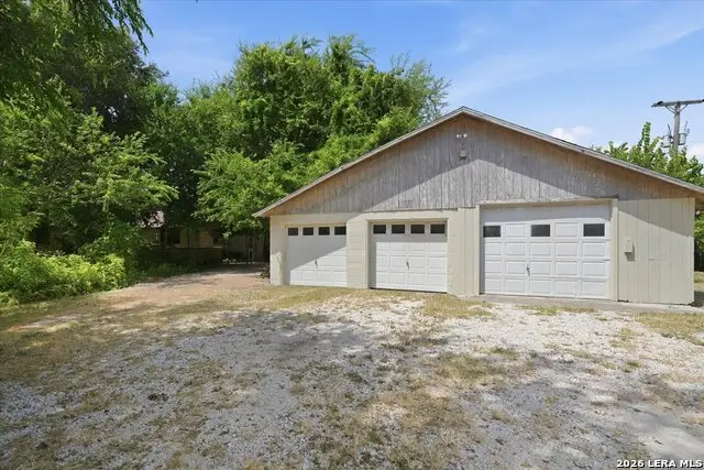 1447 S Main St, Ingleside, TX 78362 - #3