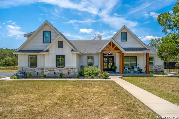 240 Eaglerock, Poteet, TX 78065