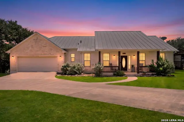 2700 Skyline Dr, Canyon Lake, TX 78133 - #1