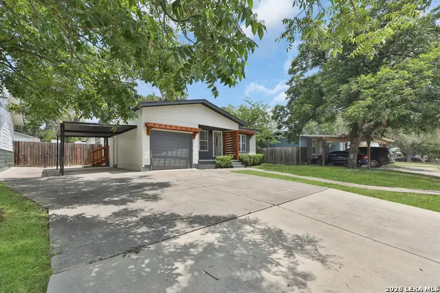 723 Glamis Ave, San Antonio, TX 78223 - #2