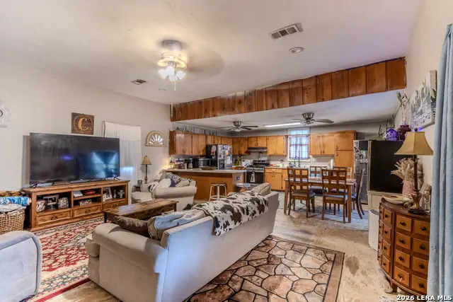 256 S Broadway, Spofford, TX 78877 - #3