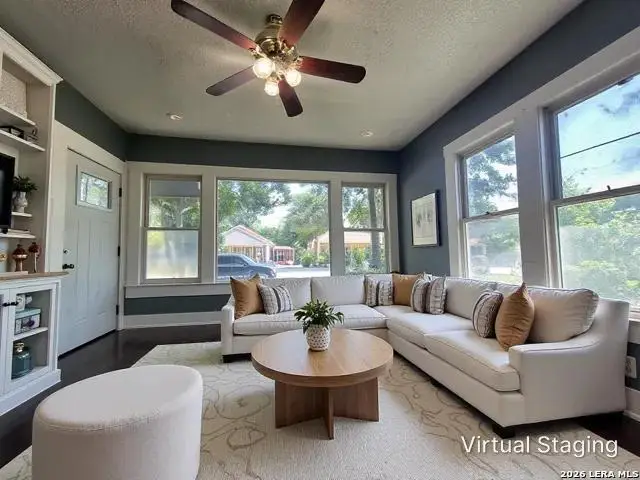 423 Barrett Place, San Antonio, TX 78225 - #2