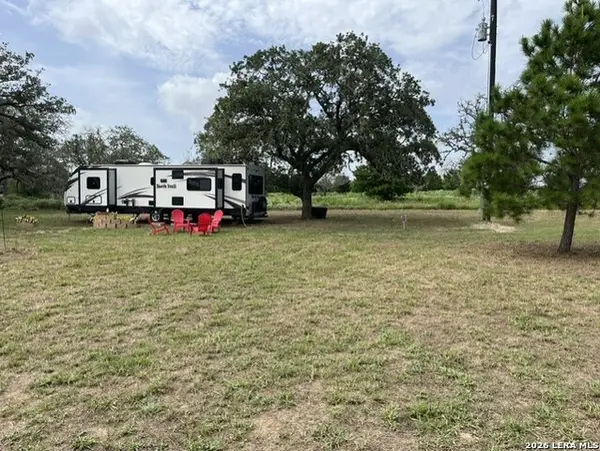 3084 Cr 442, Stockdale, TX 78160