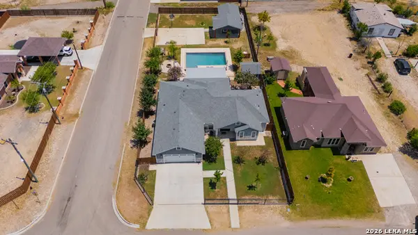 96 Chuck Wagon Rd, Eagle Pass, TX 78852