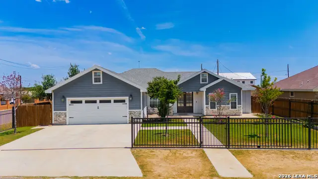 96 Chuck Wagon Rd, Eagle Pass, TX 78852 - #2