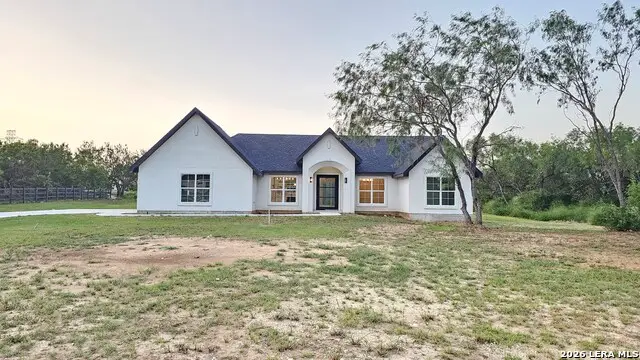 9849 Vista Cir, San Antonio, TX 78263 - #1