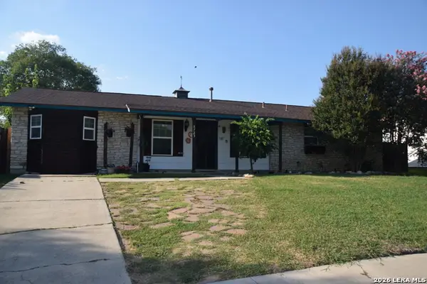 8723 Bravo Valley St, San Antonio, TX 78227