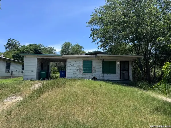 114 Calmar Ct, San Antonio, TX 78220