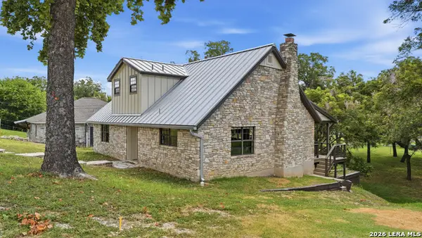721 Ridgeroad Dr, New Braunfels, TX 78130