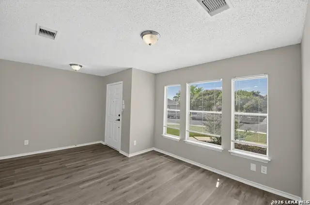 6032 Walnut Mill Dr, San Antonio, TX 78244 - #2