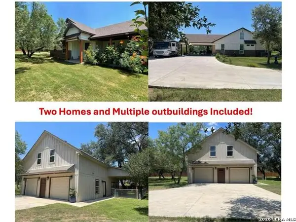 574 County Road 660, Devine, TX 78016