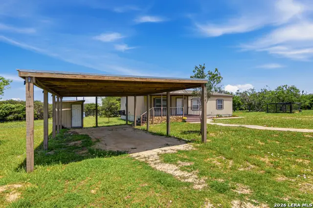 646 Old Colony, Seguin, TX 78155 - #3