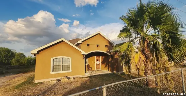 3038 Alamo St, Eagle Pass, TX 78852 - #2