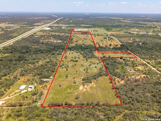 509 Butter Ln, Seguin, TX 78155 - #2