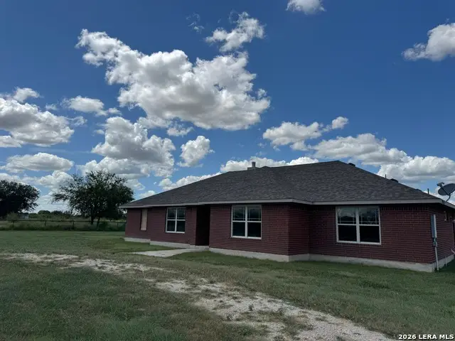 2259 County Road 325, Sabinal, TX 78881 - #3