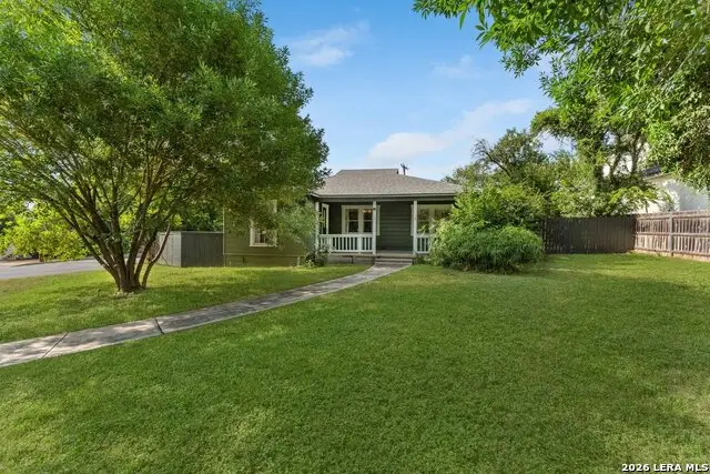 101 Charles Rd, Terrell Hills, TX 78209 - #2