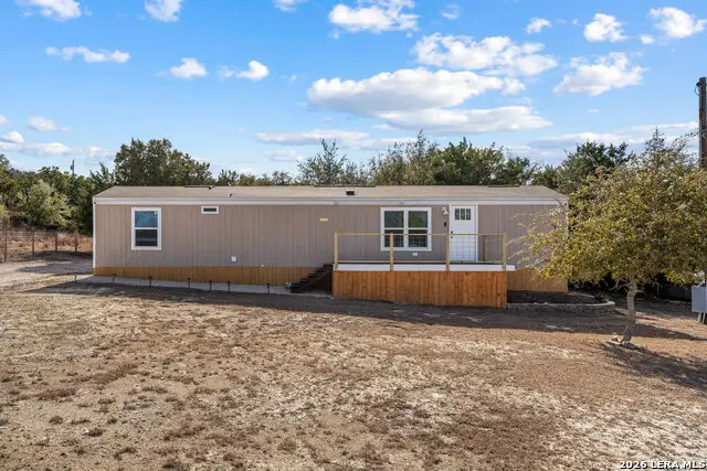 483 Wright Dr, Bandera, TX 78003 - #1