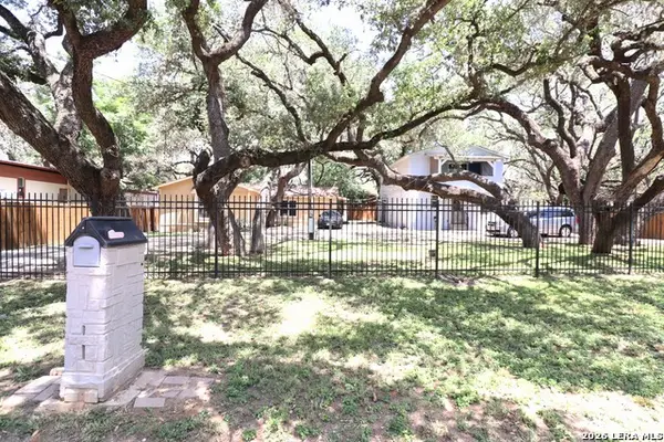 22610 Crossbow, Von Ormy, TX 78073