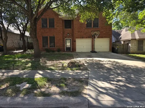 8419 Branch Hollow Dr, Universal City, TX 78148