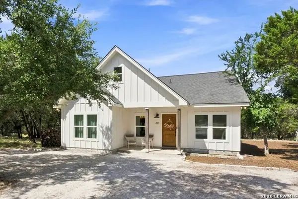 671 Rimrock Cv, Spring Branch, TX 78070