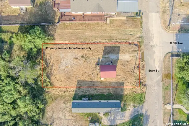 702 E Starr St, Crystal City, TX 78839 - #3