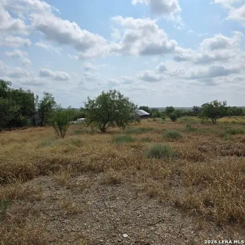 752 Chula Vista Rd., Eagle Pass, TX 78852 - #2